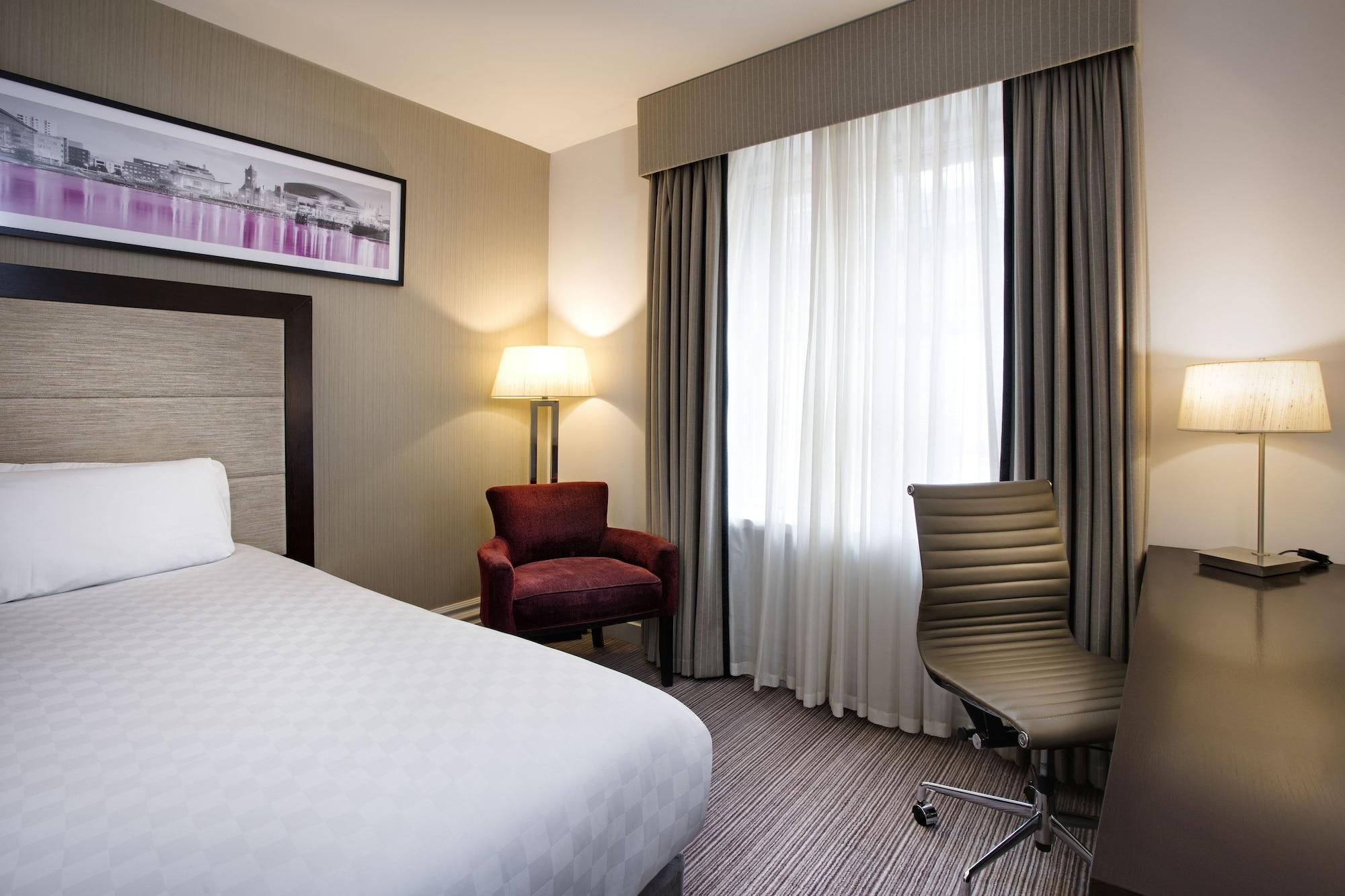 Leonardo Hotel Кардиф Екстериор снимка