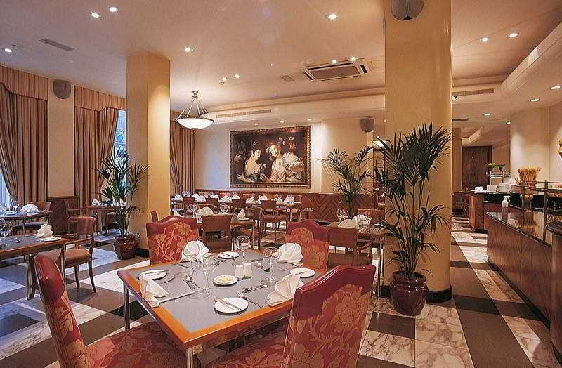 Leonardo Hotel Кардиф Екстериор снимка