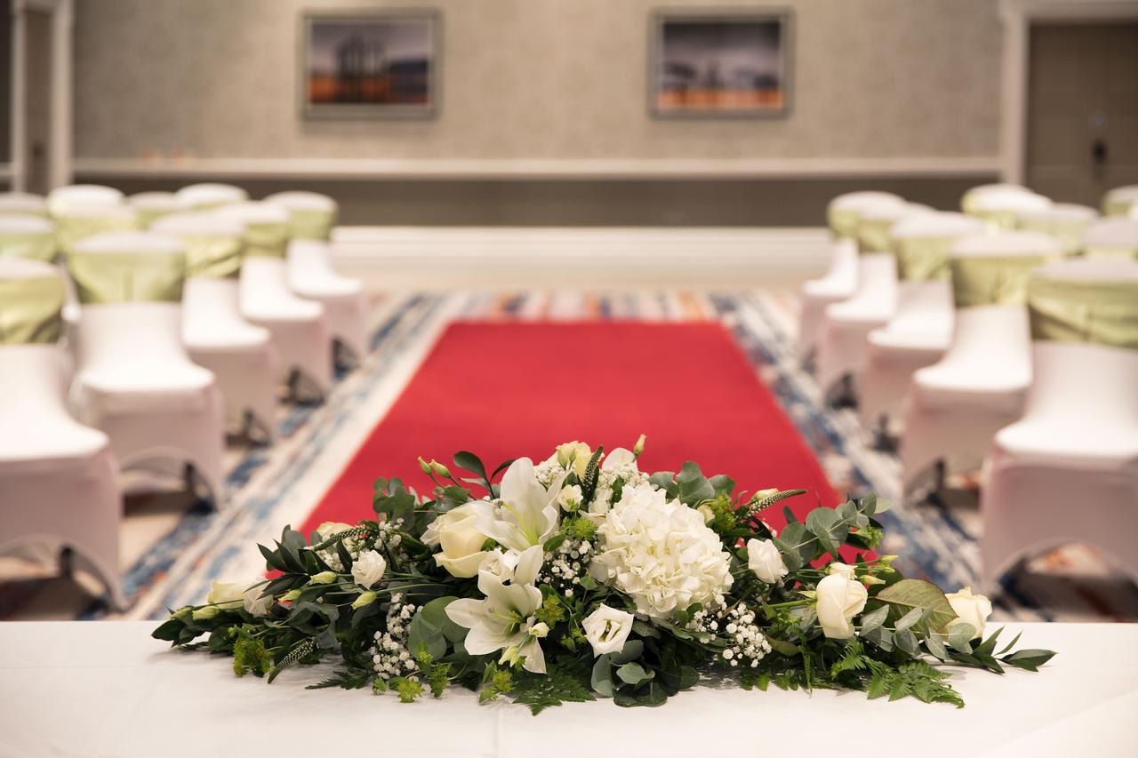 Leonardo Hotel Кардиф Екстериор снимка